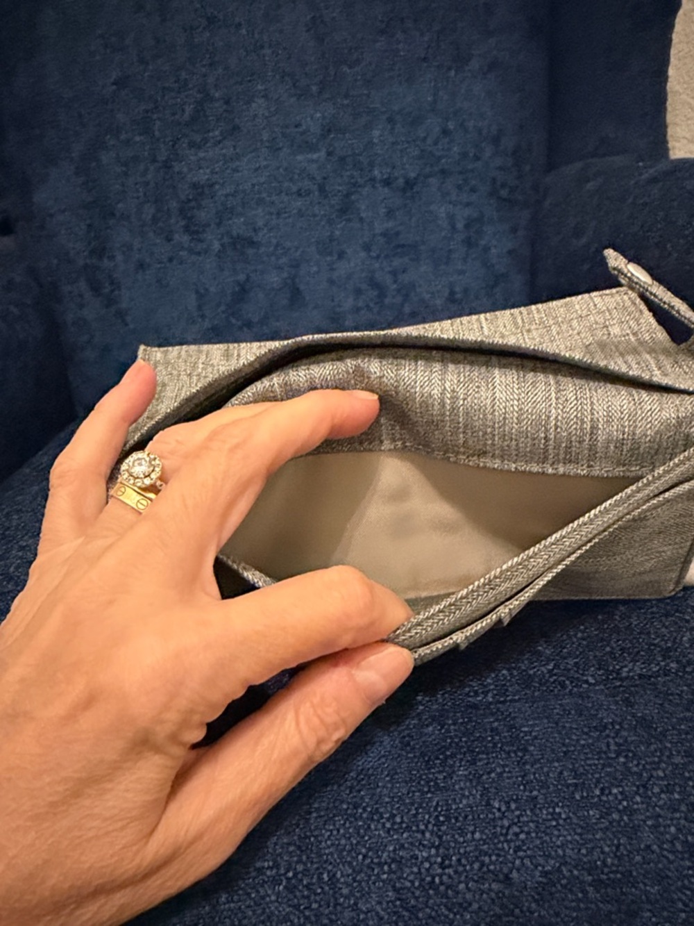 Kipling Light Gray Textured Clutch Wristlet with Pom Keychain - Picture 4 of 14